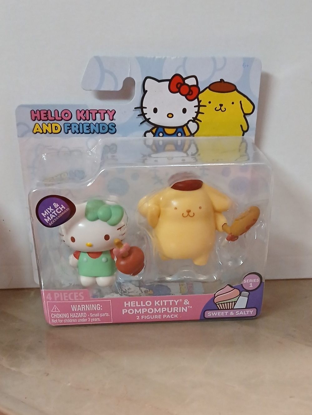 Hello Kitty And Friends Pompompurin And Hello Kitty Figures Sweet&Salty Series
